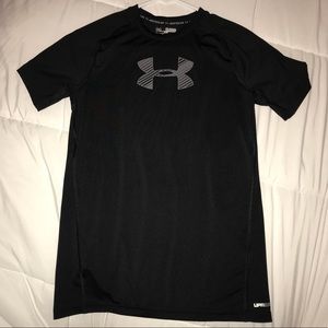 Under Armour tee dri Fit type